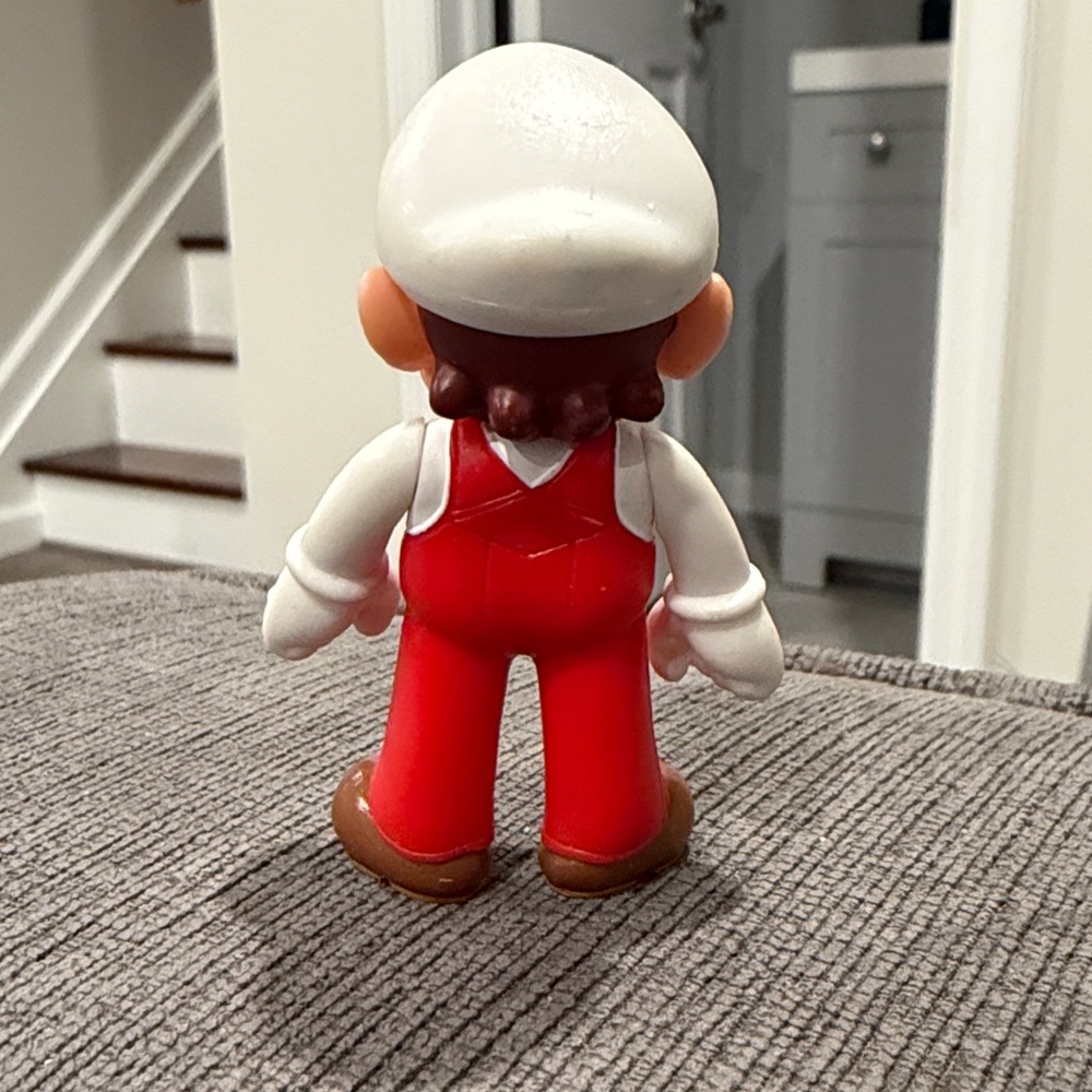 Jakks Pacific Super Mario Fire Mario Figure    nintendo action figures boys toys - Picture 2 of 2